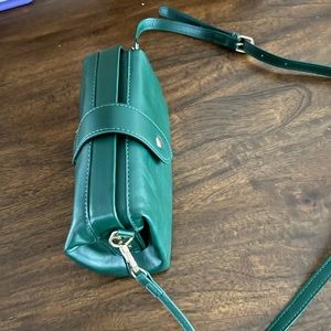 Crossbody bag